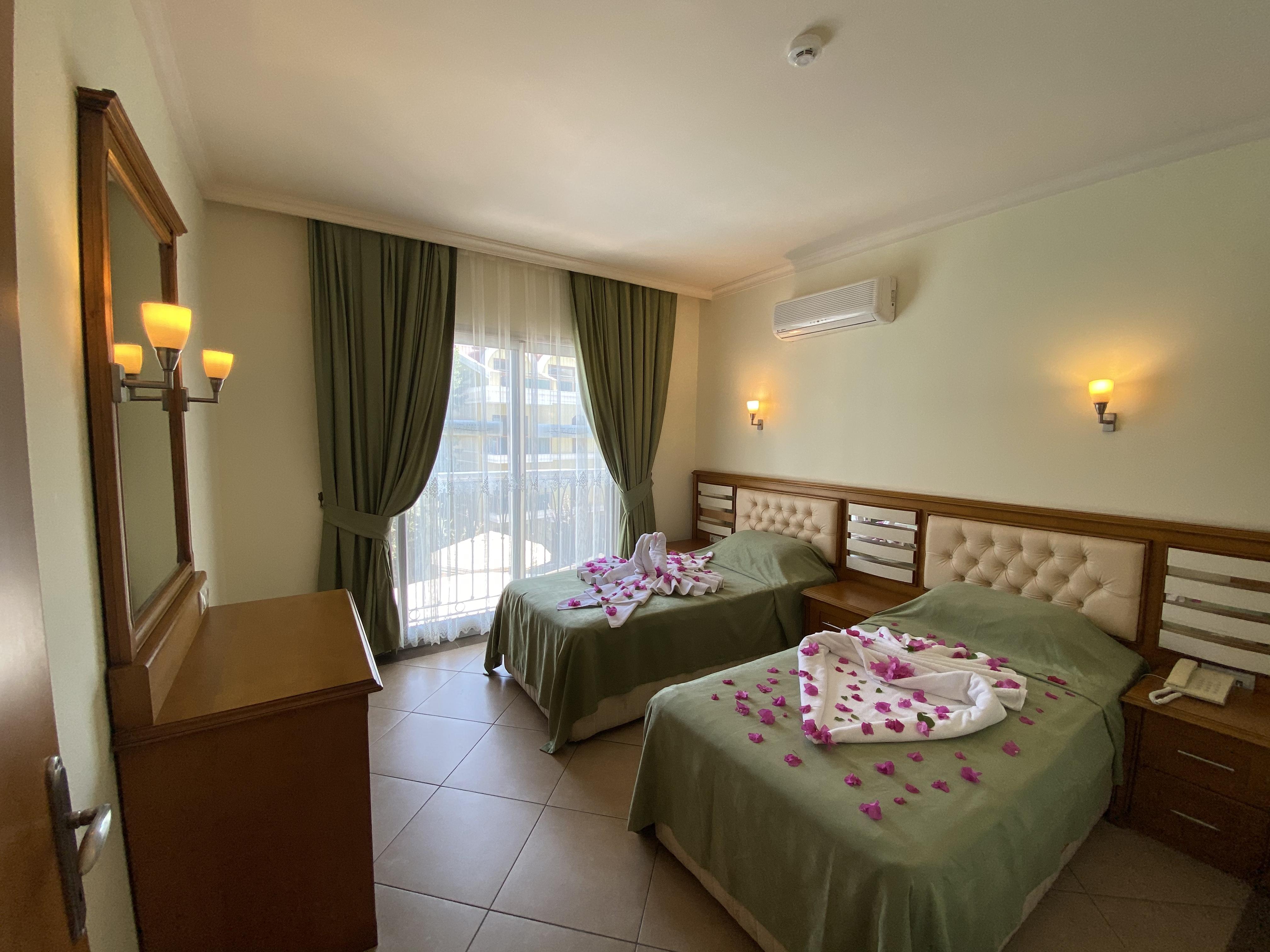 מרמריס Club Karakas Apart Otel מראה חיצוני תמונה