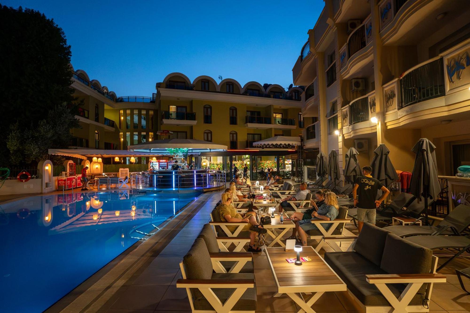 מרמריס Club Karakas Apart Otel מראה חיצוני תמונה
