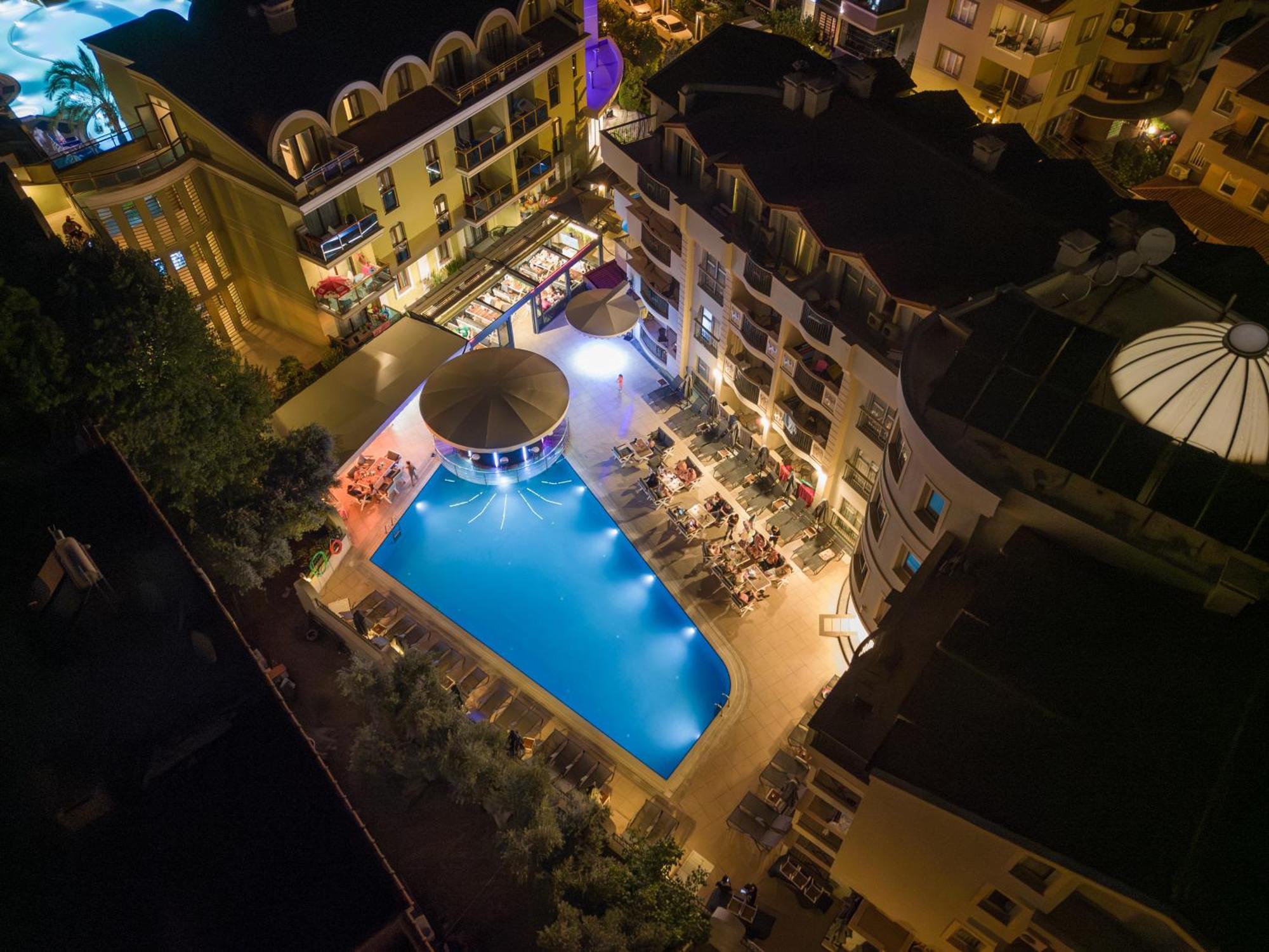 מרמריס Club Karakas Apart Otel מראה חיצוני תמונה
