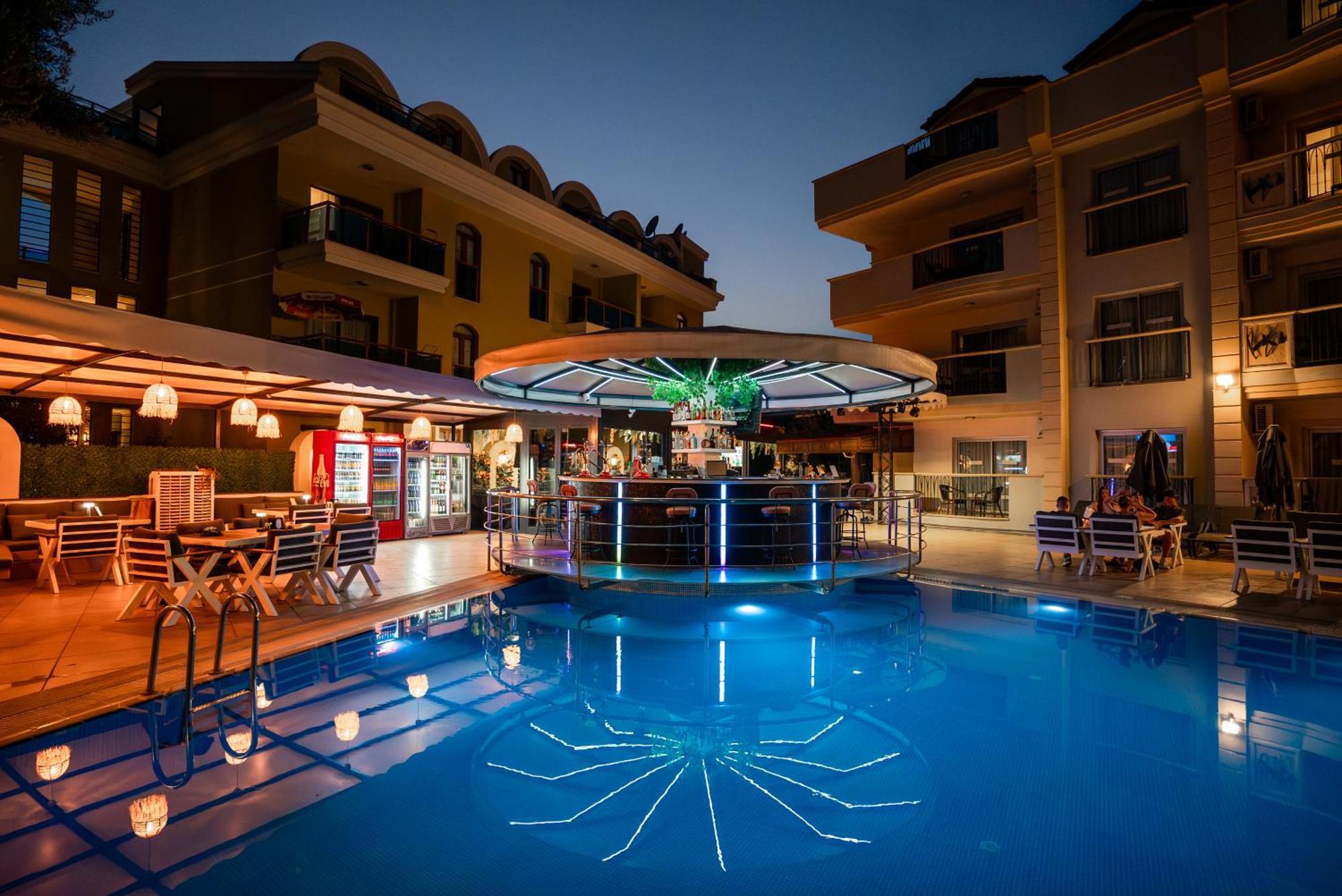 מרמריס Club Karakas Apart Otel מראה חיצוני תמונה