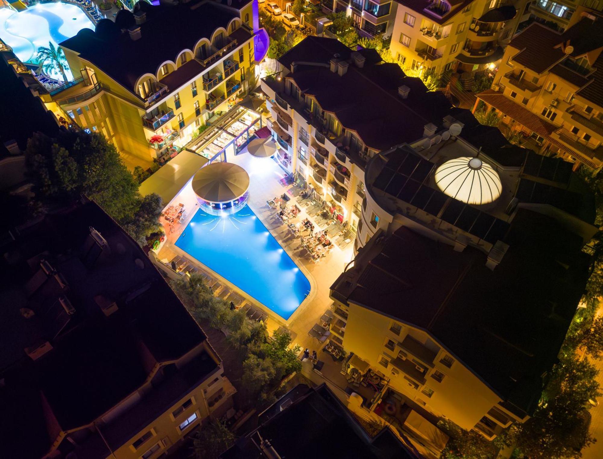 מרמריס Club Karakas Apart Otel מראה חיצוני תמונה