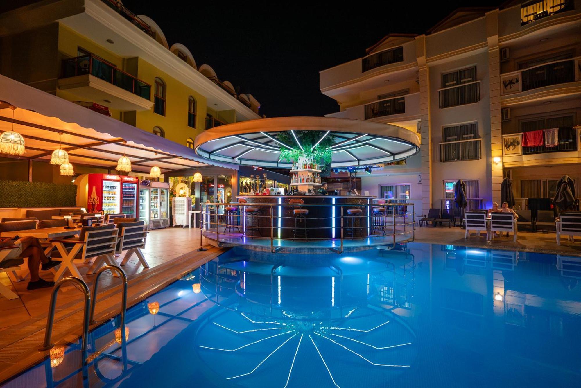 מרמריס Club Karakas Apart Otel מראה חיצוני תמונה